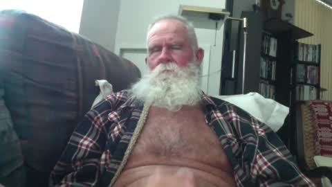 beardbushy online show from 07-10-26, 04:20