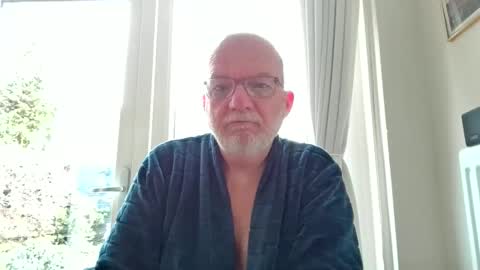 Beardman online show from 04-10-26, 06:07