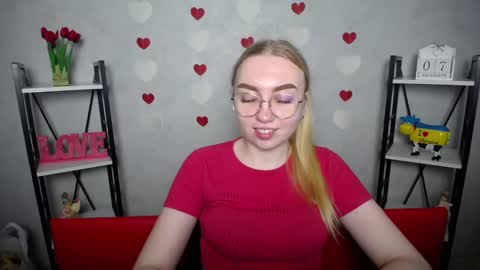 BeatriceFlyy online show from 12-07-24, 10:12