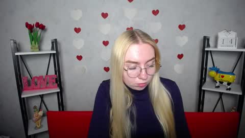 BeatriceFlyy online show from 12-14-24, 01:05