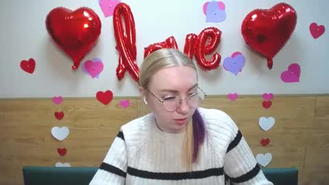 BeatriceFlyy online show from 01-26-25, 01:04