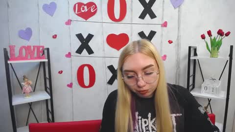 BeatriceFlyy online show from 02-01-25, 01:41