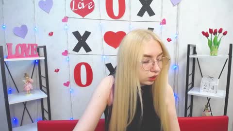 BeatriceFlyy online show from 02-24-25, 04:47