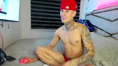 Snapshot of beatseduction chatting on 04-01-26, 04:46 beatseduction online show from 04-01-26, 04:46