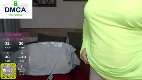 Snapshot of beautiful_lina7 chatting on 06-23-26, 05:00 your Lana online show from 06-23-26, 05:00