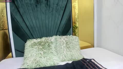   online show from 03-04-26, 02:17