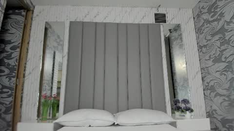 Snapshot of beautifulgirl4u_ chatting on 06-22-26, 11:13 online show from 06-22-26, 11:13