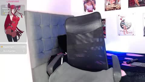 Snapshot of beauty_lana18 chatting on 05-15-26, 11:45 lana online show from 05-15-26, 11:45
