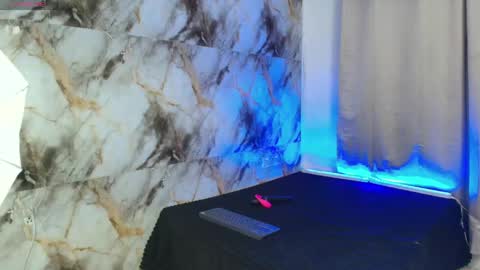 Snapshot of beauty_lana18 chatting on 05-29-26, 12:08 lana online show from 05-29-26, 12:08
