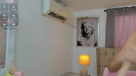 Ariana Reyes online show from 03-04-26, 12:22