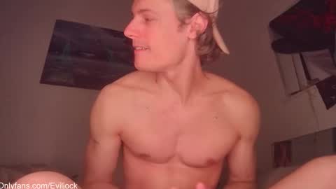 Snapshot of bebexxxdust chatting on 03-16-26, 02:28 bebe dust online show from 03-16-26, 02:28