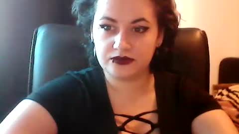 Becca-Van-Boa online show from 02-04-25, 10:10