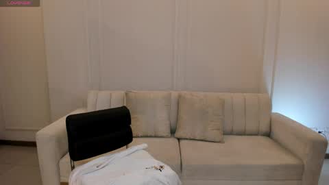Am Becca online show from 05-09-26, 11:59