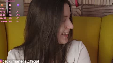 BeckyMartens come join me on    while im offline here  online show from 02-22-26, 04:02