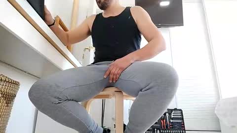 beerman198710 online show from 02-16-25, 11:38