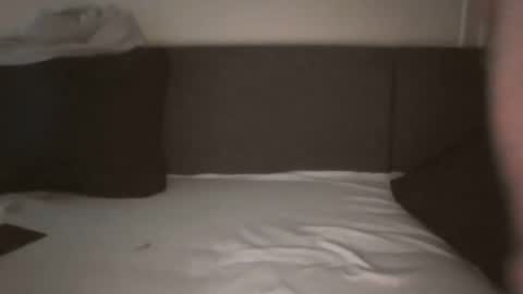 Snapshot of befoot chatting on 04-19-26, 12:54 befoot online show from 04-19-26, 12:54