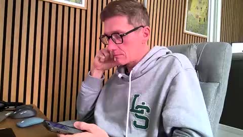 SexFriendFrance online show from 03-06-26, 09:17