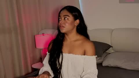 Snapshot of belkis_mills chatting on 05-04-26, 03:08 Belkis online show from 05-04-26, 03:08