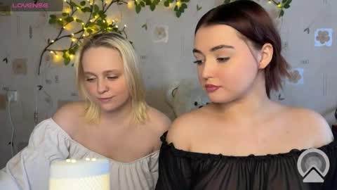 bella_and_alice online show from 05-08-26, 03:39