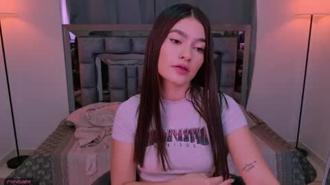 Bella  online show from 06-04-26, 02:56
