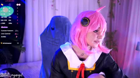 In instagran bel myangel online show from 04-04-26, 05:21