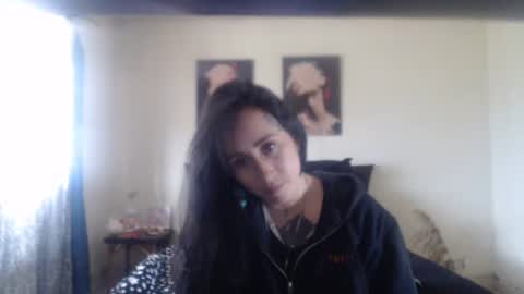 bella_luna34 online show from 04-14-26, 05:19