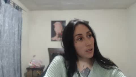 bella_luna34 online show from 04-22-26, 03:20