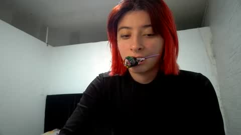 Snapshot of bella_thorne1999 chatting on 07-02-26, 02:22 bella_thorne1999 online show from 07-02-26, 02:22