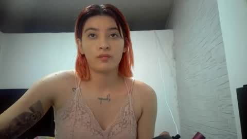 Snapshot of bella_thorne1999 chatting on 07-21-26, 10:01 bella_thorne1999 online show from 07-21-26, 10:01