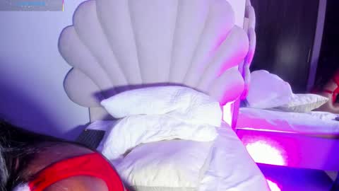 Snapshot of bellaadajud chatting on 12-20-25, 02:40 Bella Dajud online show from 12-20-25, 02:40