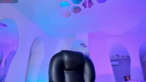  Bella C  online show from 07-21-26, 07:49