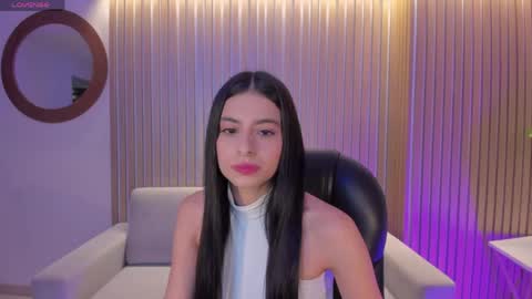 Bella online show from 05-14-26, 04:08