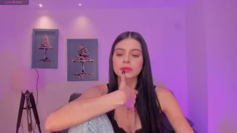 Snapshot of bellaconnor_ chatting on 07-07-26, 04:48 Bella online show from 07-07-26, 04:48