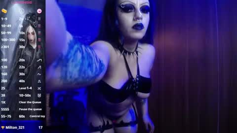 belladona_trix online show from 06-10-26, 08:19