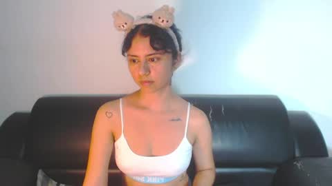 MY NAME IS BELL online show from 05-16-26, 12:51