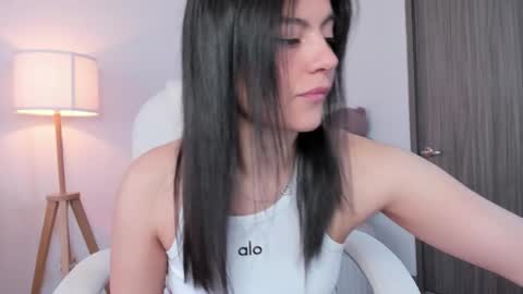 Bella Mia online show from 02-22-26, 02:59