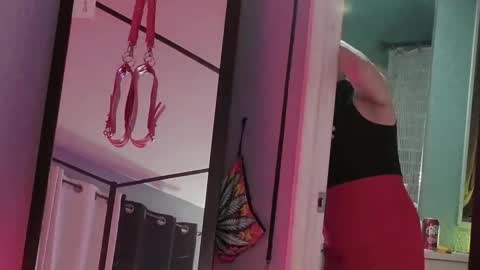 Bellaskeykeeper online show from 03-09-26, 08:29