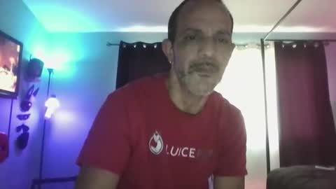 Bellaskeykeeper online show from 05-25-26, 01:11