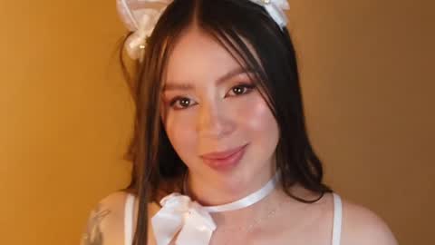 laukyubey             online show from 05-11-26, 11:27