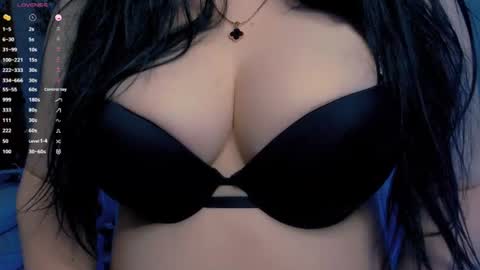Snapshot of bellelovexx chatting on 06-27-26, 10:48 Hello I am kind friendly and cute girl online show from 06-27-26, 10:48