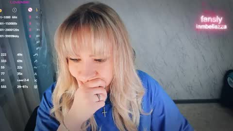 Your Annabelle Wolf  online show from 04-02-26, 04:59