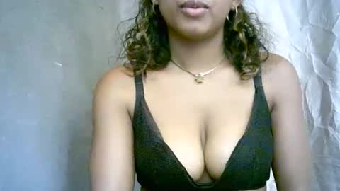 Snapshot of bellibellah chatting on 03-07-26, 07:27 BelliBellah online show from 03-07-26, 07:27