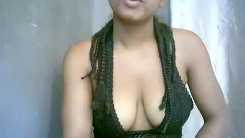 Snapshot of bellibellah chatting on 03-31-26, 07:42 BelliBellah online show from 03-31-26, 07:42