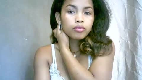 Snapshot of bellibellah chatting on 04-13-26, 11:37 BelliBellah online show from 04-13-26, 11:37