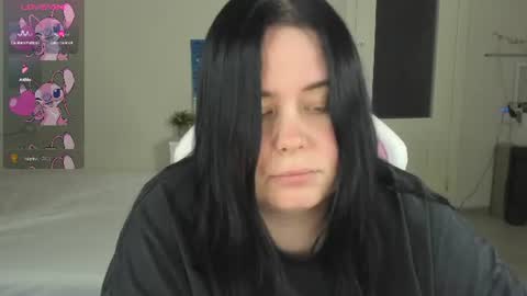 Snapshot of bellybooxo chatting on 06-27-26, 12:22 LinaBoo online show from 06-27-26, 12:22