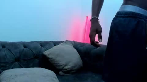    online show from 07-03-26, 07:31