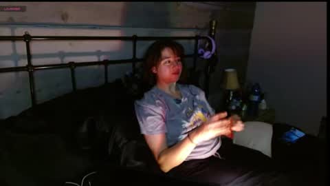 Snapshot of bendybunnyx chatting on 06-25-26, 01:05 BendyBunnyx online show from 06-25-26, 01:05