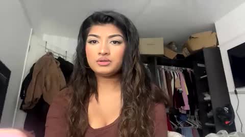 bengalibaddie7_x online show from 05-26-26, 09:38
