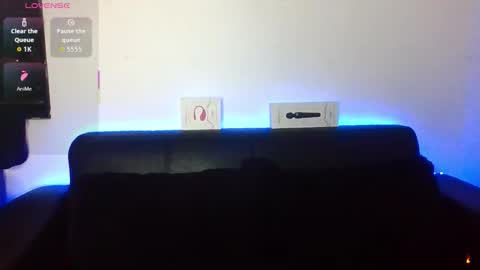 Tiffany and Bengie online show from 02-06-26, 01:43