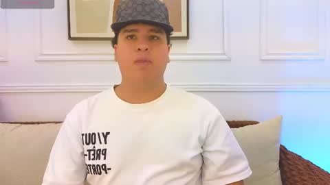 Snapshot of bennett_alejoo chatting on 06-13-26, 06:39 bennett_alejoo online show from 06-13-26, 06:39